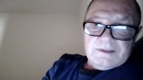 Wolfi online show from March 8, 7:02 am