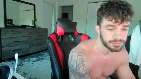 freakyfitking online show from February 7, 12:06 pm