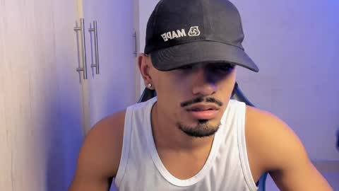 JOSSY online show from April 19, 10:56 pm