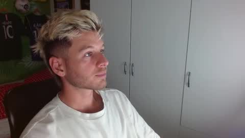 Frederick Perin online show from October 23, 8:34 pm