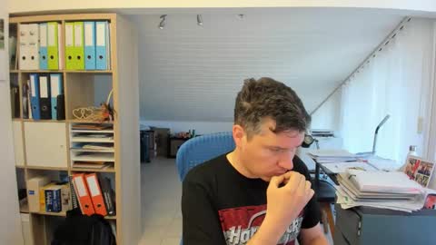 Francois online show from April 24, 6:38 am