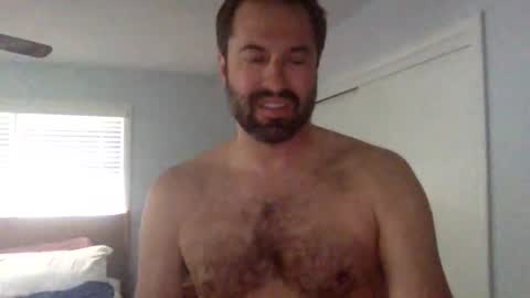 friskyfun123 online show from May 19, 2:34 pm