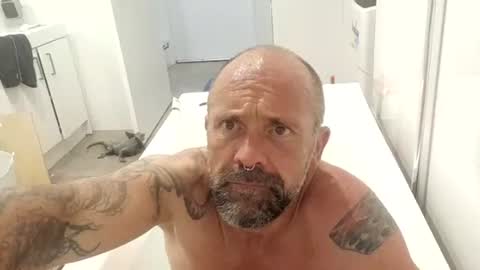 Snapshot of fukmelivenow chatting on October 15, 7:10 pm fukmelivenow online show from October 15, 7:10 pm