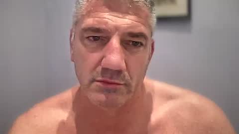 fullback_15 online show from May 26, 2:02 pm