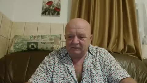 fullballs6 online show from October 9, 2:05 am