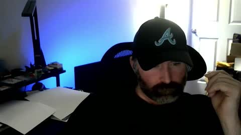 fuzz69_ online show from December 1, 11:57 am