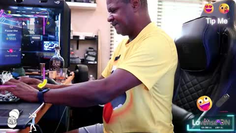 Snapshot of fyrecontrol chatting on October 14, 12:39 am seldom seen online show from October 14, 12:39 am