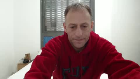 Snapshot of g10303 chatting on February 1, 12:58 pm g103031910303 online show from February 1, 12:58 pm