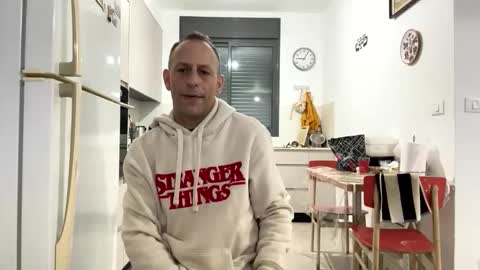 g103031910303 online show from March 3, 7:10 pm