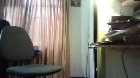 Snapshot of gabriel1839 chatting on February 11, 4:24 pm javier online show from February 11, 4:24 pm