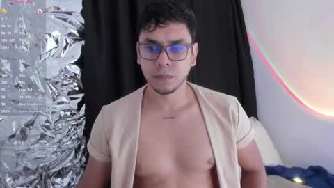 Gadiel online show from October 22, 3:43 am