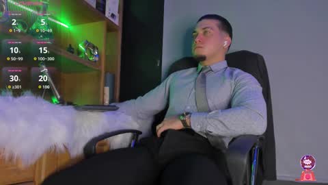 Gael Williams online show from October 7, 3:32 am