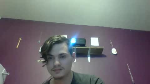 gainesjeremiah92 online show from April 21, 4:51 am