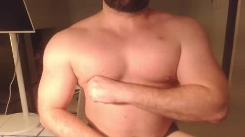 Snapshot of gargiullo123 chatting on October 20, 11:14 am HORNY med student online show from October 20, 11:14 am