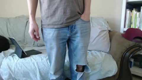 Snapshot of gdanch chatting on March 2, 8:14 pm G online show from March 2, 8:14 pm