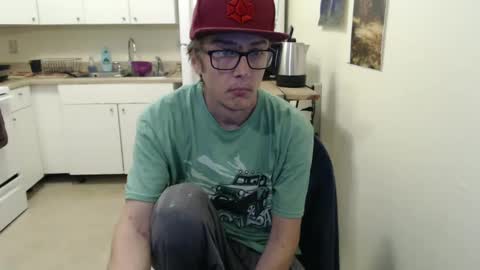 Snapshot of gdanch chatting on December 29, 2:52 pm G online show from December 29, 2:52 pm