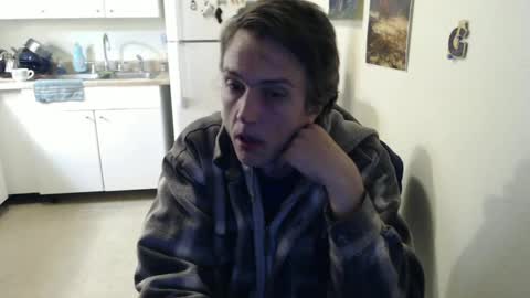 Snapshot of gdanch chatting on December 31, 3:55 am G online show from December 31, 3:55 am