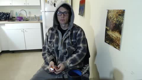 Snapshot of gdanch chatting on January 4, 2:46 pm G online show from January 4, 2:46 pm