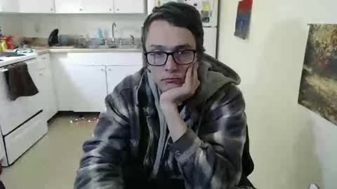 Snapshot of gdanch chatting on January 4, 12:27 am G online show from January 4, 12:27 am