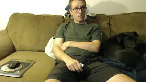 Snapshot of gdanch chatting on September 12, 12:43 am G online show from September 12, 12:43 am