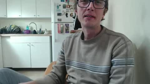 Snapshot of gdanch chatting on December 20, 8:01 pm G online show from December 20, 8:01 pm