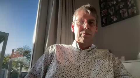 Snapshot of geertjem chatting on October 24, 2:08 pm geertjem online show from October 24, 2:08 pm