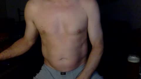 geetarluvver online show from December 12, 1:43 am