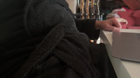 geezerblokeii online show from March 6, 3:09 pm