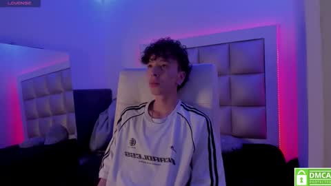 genesis_js online show from March 5, 4:31 am