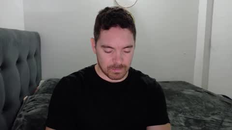 genesis_wb online show from January 10, 1:00 am