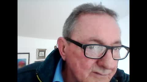 georg1412 online show from April 12, 12:17 pm