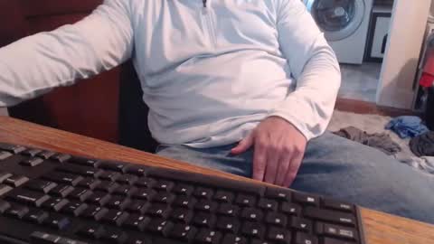 Snapshot of gethoggy chatting on October 30, 6:53 pm gethoggy online show from October 30, 6:53 pm