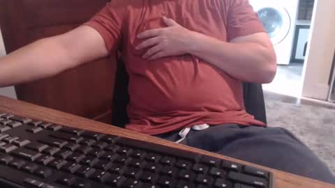 Snapshot of gethoggy chatting on October 5, 1:48 pm gethoggy online show from October 5, 1:48 pm