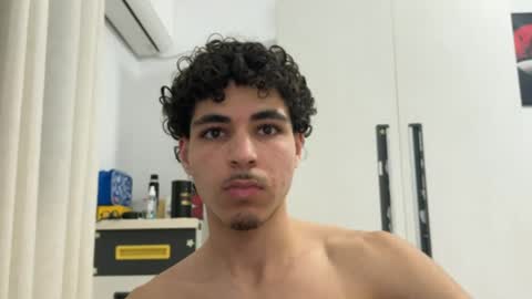 ghilassss online show from March 10, 4:46 pm