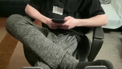 ghostboygbc online show from February 6, 5:04 am