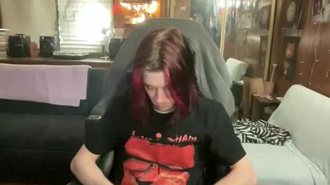 ghostboygbc online show from December 4, 4:19 am