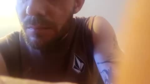 Snapshot of ghuntz22 chatting on October 12, 7:35 am ghuntz22 online show from October 12, 7:35 am
