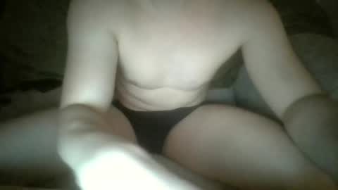 Giantjunkjack online show from December 29, 8:37 pm