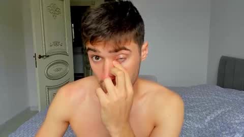 gilbertogonzales online show from September 16, 7:31 am