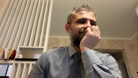 Gabriel online show from February 19, 5:16 pm