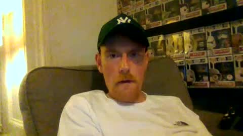 gingerjames90 online show from June 30, 11:06 pm