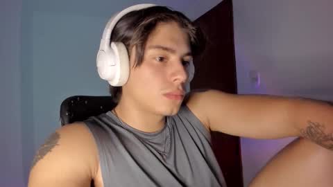 GioRusso online show from December 5, 12:40 am