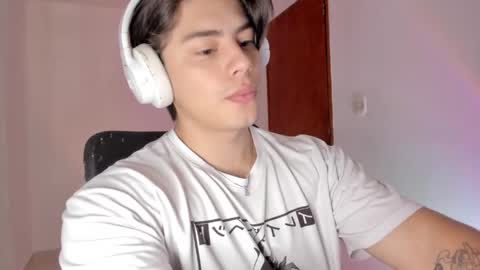 GioRusso online show from April 9, 3:07 pm