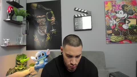 Snapshot of giorgio_leone2 chatting on February 15, 7:17 pm Giorgio leone online show from February 15, 7:17 pm