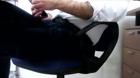 Snapshot of gitano691 chatting on December 18, 9:25 am gitano691 online show from December 18, 9:25 am