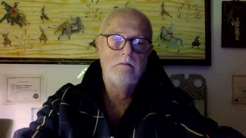 giutomma930394 online show from November 7, 4:32 pm