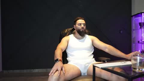 Matthew .. for short call me Matt online show from April 19, 7:38 pm