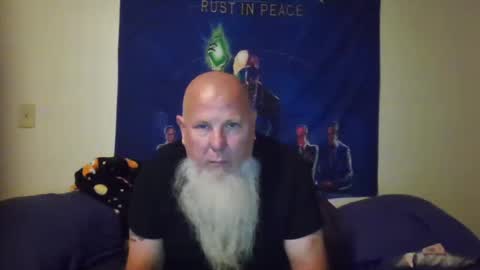 Snapshot of gnomebeard chatting on October 11, 6:28 am Gnomebeard online show from October 11, 6:28 am