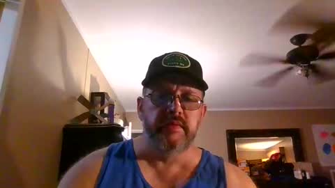 IDKIDCIDGAF online show from September 16, 4:13 am