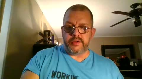 IDKIDCIDGAF online show from September 10, 12:53 am